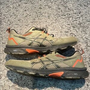 Asics gel venture 8